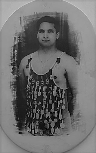 Instantâneos (91): o golfinho de&nbsp;Alfama
