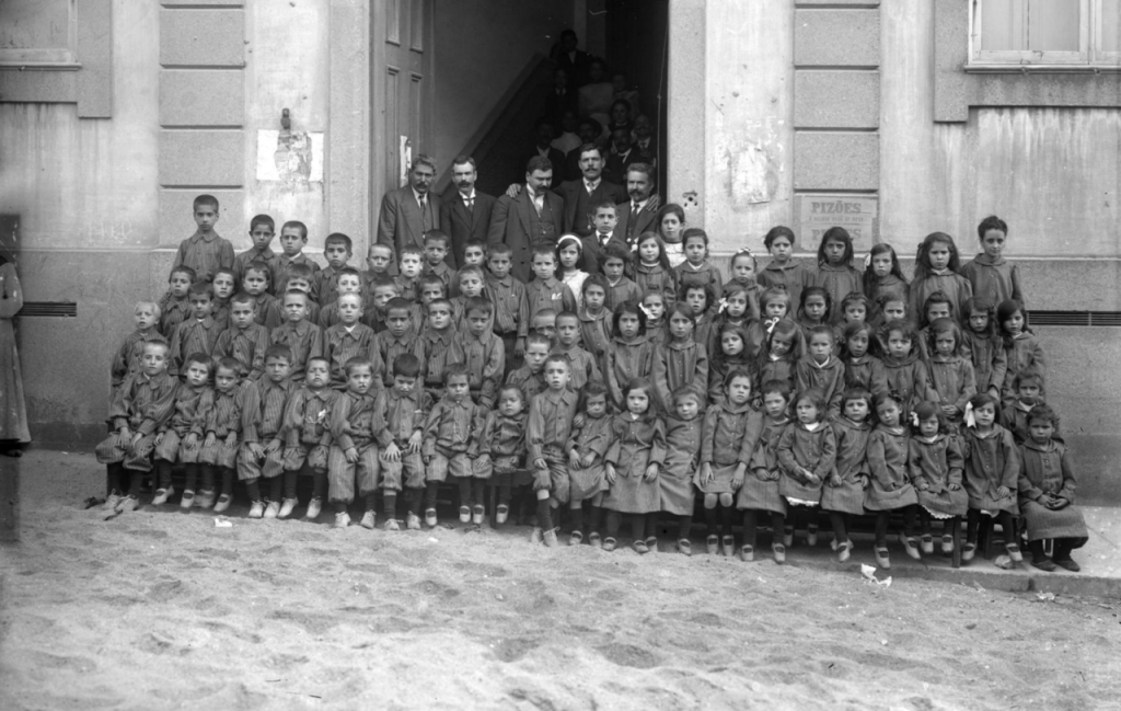 Onde foi parar o dinheiro dos&nbsp;órfãos?